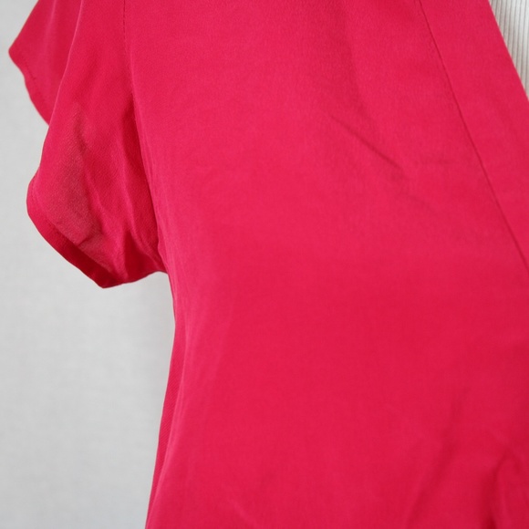 Joie 100% Silk Button Up Short In Fuchsia - Picture 2 of 7